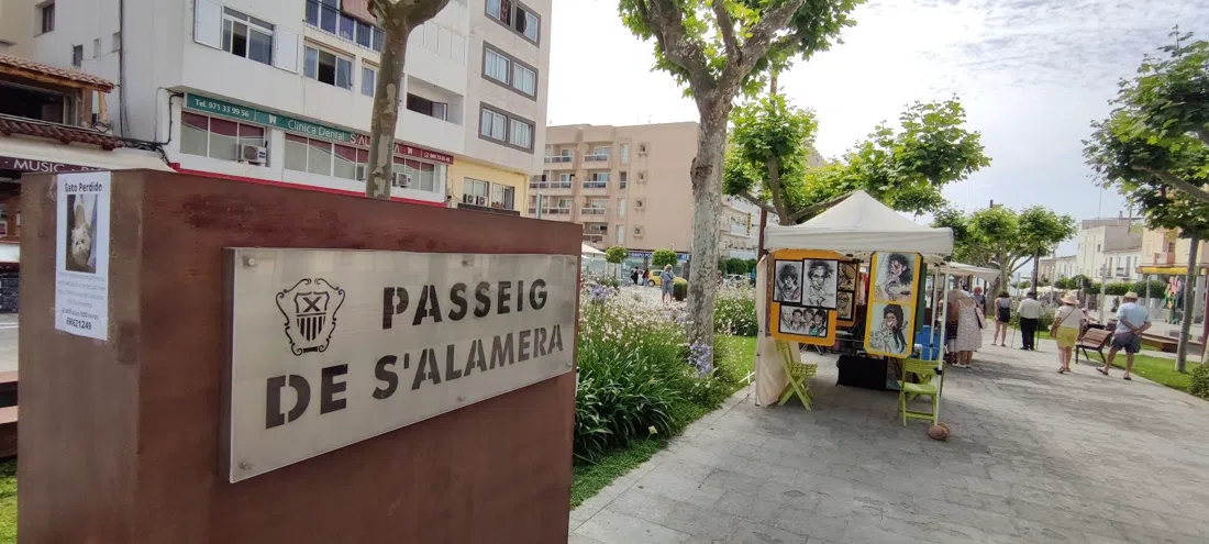 Santa Eulalia Handicraft Market (Passeig de s'Alamera), Ibiza
