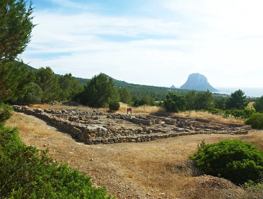 Ses Païsses de Cala d'Hort (Punic-Roman settlement), Ibiza